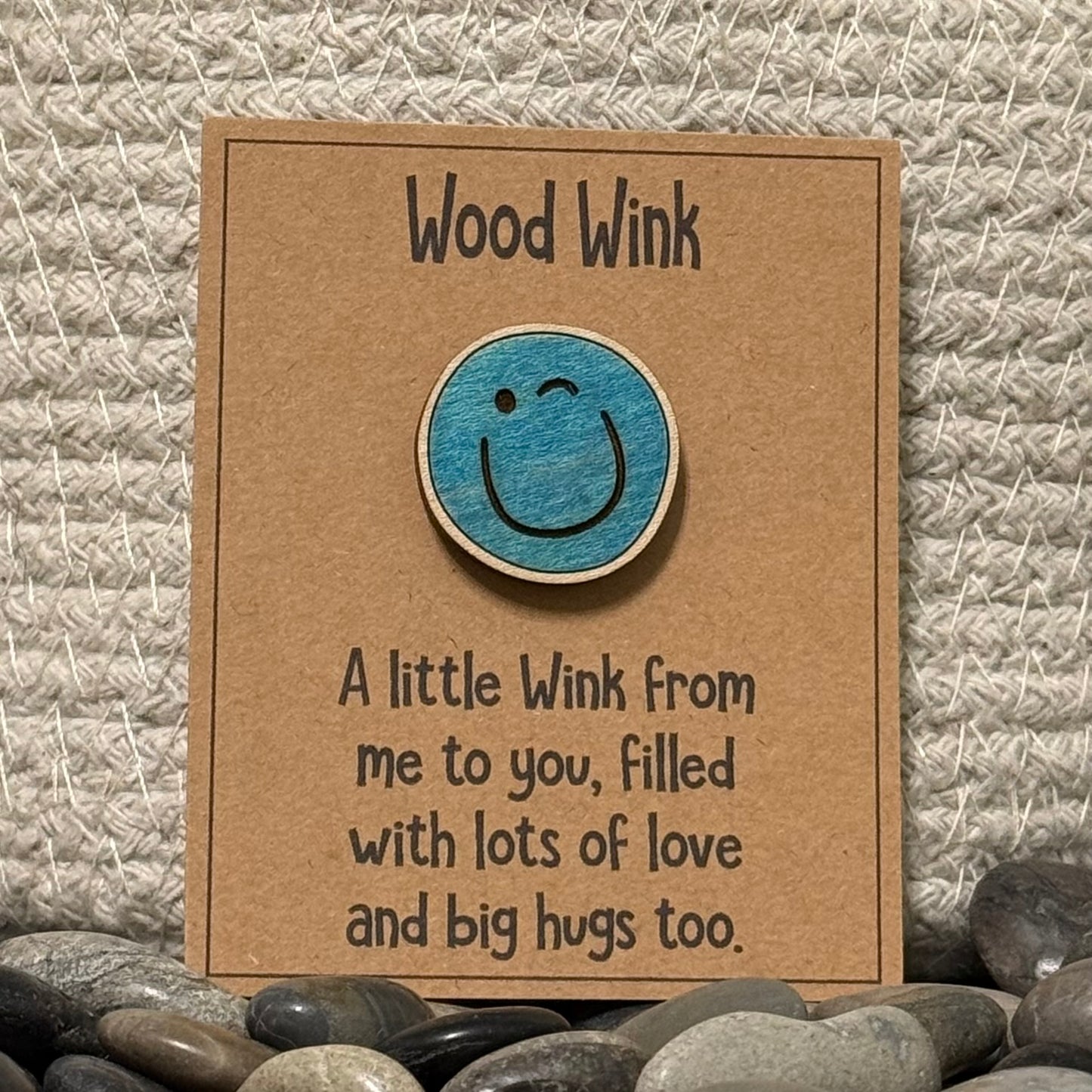 Wood Wink Happy Wink Hug Card